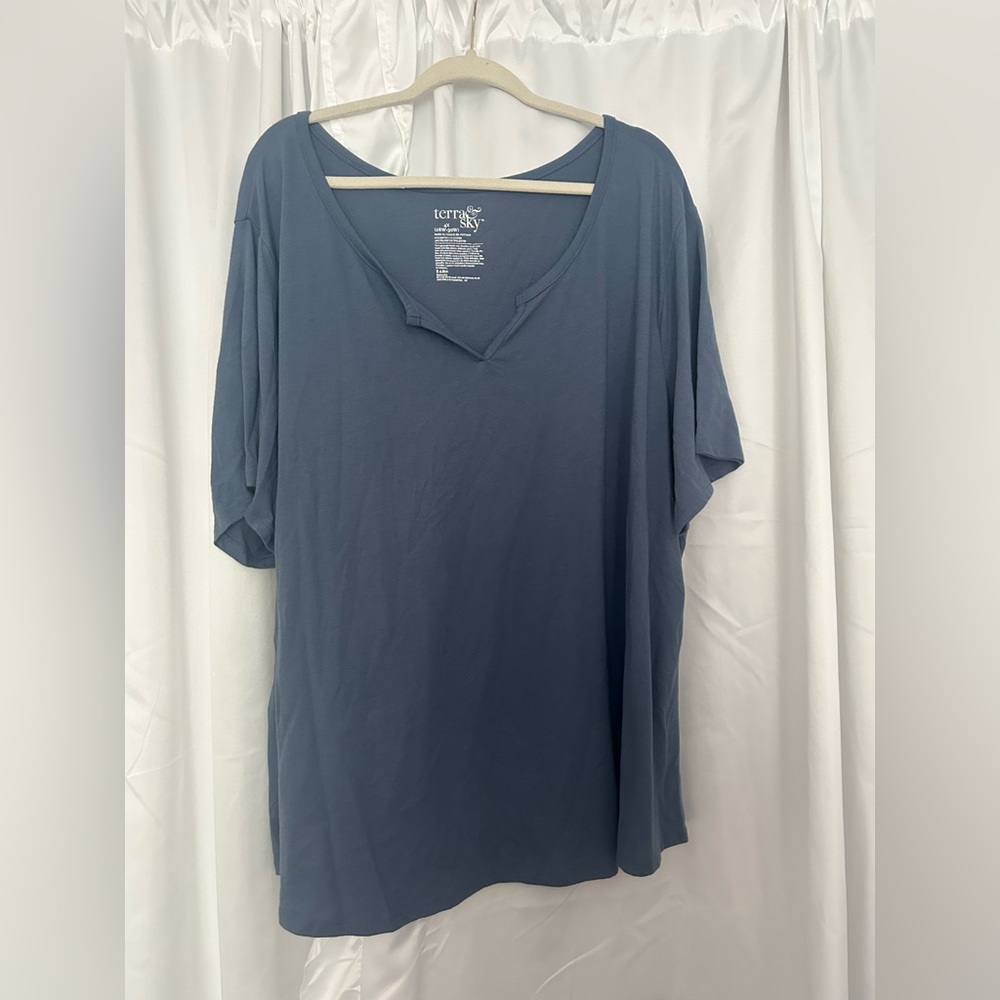 Plus size notch neck t shirt